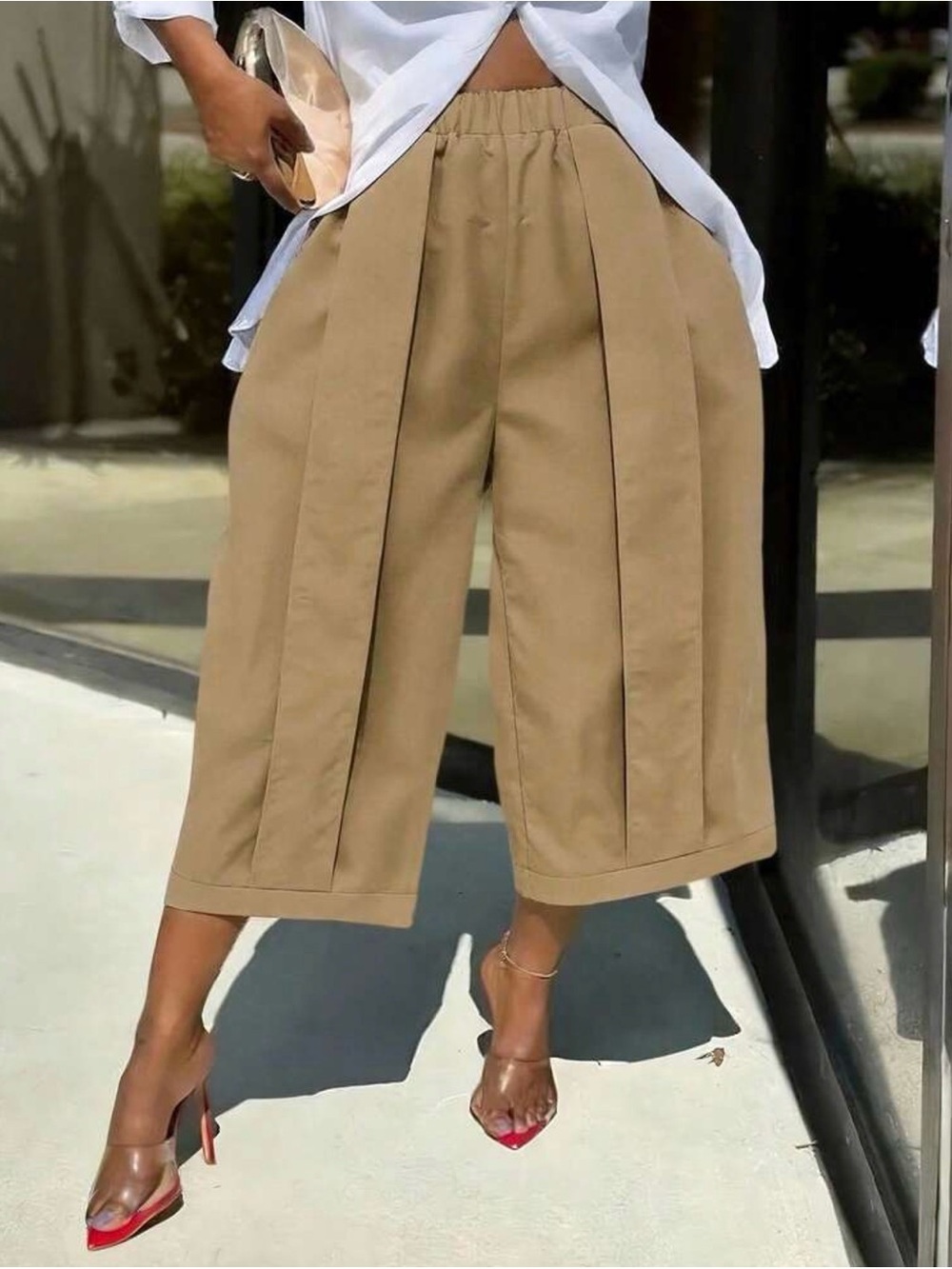 Women’s Wide-Leg Crop Trousers - Tan